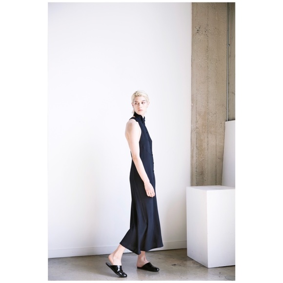 Sechung Black T-Back Button-Down Maxi Dress - Picture 2 of 8